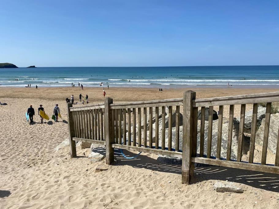 New Quay Modern Apartment, Fistral Beach מראה חיצוני תמונה