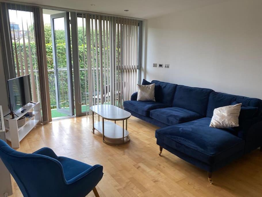 New Quay Modern Apartment, Fistral Beach מראה חיצוני תמונה